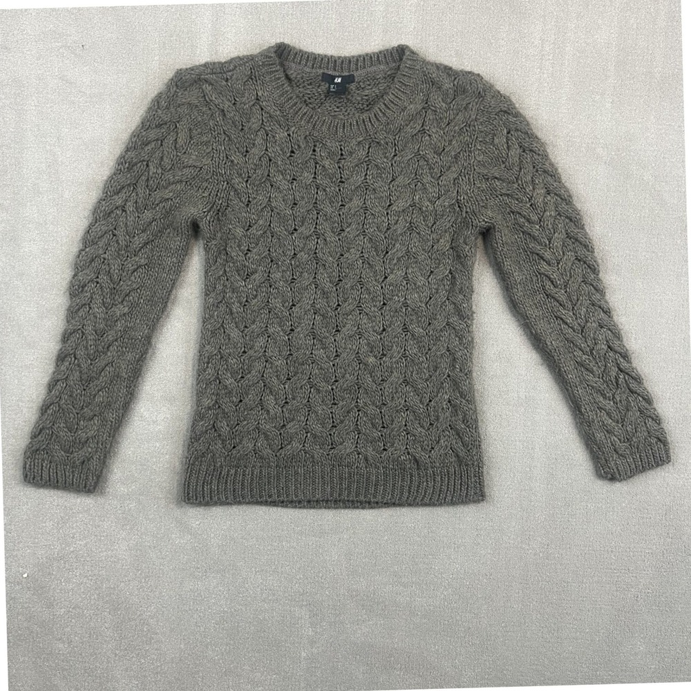 H&M Classic Cable Knit Sweater Size S Gray Wool Blend Crewneck Dark Academia